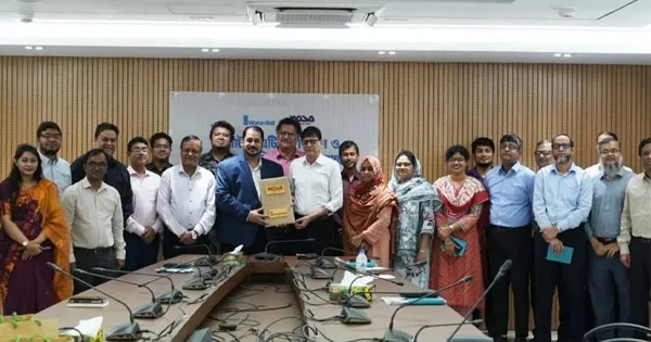 দৈনিক পূর্বকোণ - চট্টগ্রামের দৈনিক চট্টগ্রাম নগরে বসছে ১০০ পানির এটিএম বুথ, ওয়াসা ও ওয়াটারএইডের চুক্তি