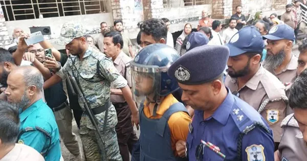 দৈনিক পূর্বকোণ - চট্টগ্রামের দৈনিক তাহসিফ হত্যা মামলায় গ্রেপ্তার দীপ ৪ দিনের রিমান্ডে