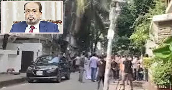 দৈনিক পূর্বকোণ - চট্টগ্রামের দৈনিক জি এম কাদেরের বাসায় হামলার অভিযোগ
