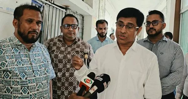 দৈনিক পূর্বকোণ - চট্টগ্রামের দৈনিক টেকনাফে লাইসেন্সবিহীন ক্লিনিক-ডায়াগনস্টিক সেন্টারের বিরুদ্ধে তদন্ত শুরু