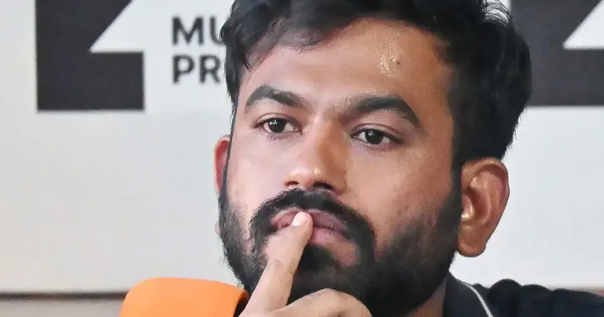 দৈনিক পূর্বকোণ - চট্টগ্রামের দৈনিক দিল্লিতে নতুন করে ‘ত্রিরঙ্গা পতাকা উড়িয়ে দাও’ কর্মসূচির ঘোষণা