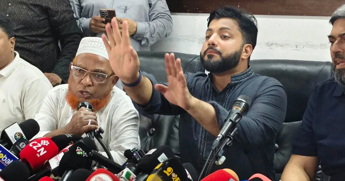 দৈনিক পূর্বকোণ - চট্টগ্রামের দৈনিক অবশেষে প্রতিমন্ত্রীর পদ ছাড়লেন ইশরাক হোসেন