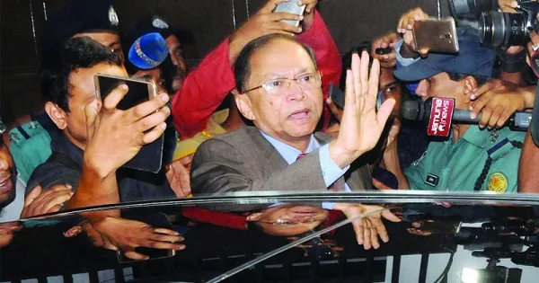 দৈনিক পূর্বকোণ - চট্টগ্রামের দৈনিক সাবেক প্রধান বিচারপতি ‘এস কে সিনহা’ দেশে ফিরতে চান