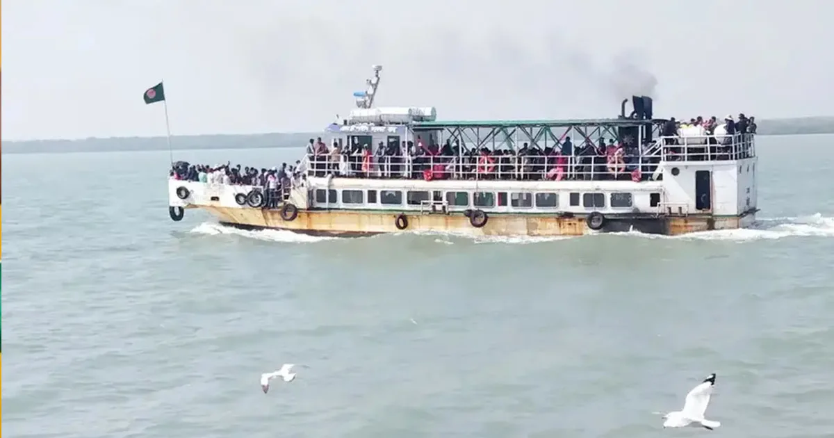 দৈনিক পূর্বকোণ - চট্টগ্রামের দৈনিক সেন্টমার্টিন দ্বীপ চালু হলেও অনুমোদন জটিলতায় চলবে না পর্যটকবাহী জাহাজ