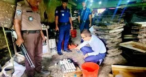 বেকারিতে অস্বাস্থ্যকর রং ও অননুমোদিত পন্য বিক্রি, ৬ প্রতিষ্ঠানকে জরিমানা