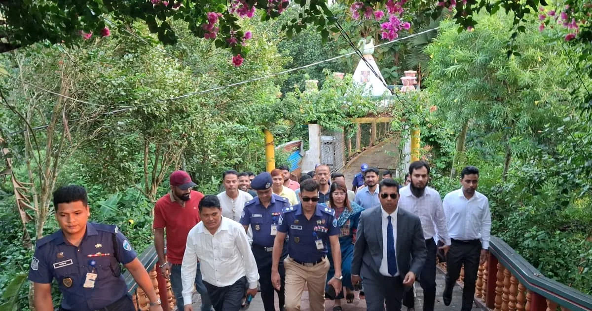 নির্বিঘ্নে শারদীয়া পূজা উদ্যাপনে নিরাপত্তায় ছাড় হবে না