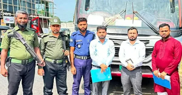 দৈনিক পূর্বকোণ - চট্টগ্রামের দৈনিক ফটিকছড়িতে পাঁচ বাসকে জরিমানা, ১০ হাইড্রোলিক হর্ন জব্দ
