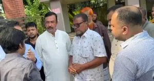 লোহাগাড়া ভূমি অফিসে তালা দেওয়ার হুমকি বিএনপি নেতার