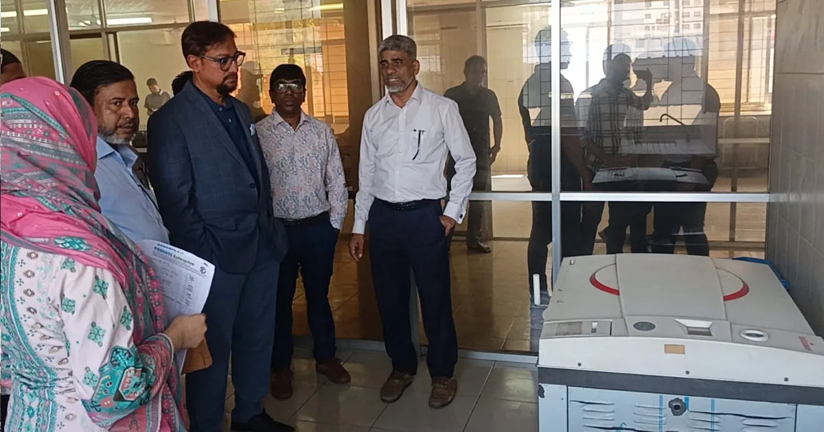 দৈনিক পূর্বকোণ - চট্টগ্রামের দৈনিক নিরাপদ খাদ্য নিশ্চিতে শীঘ্রই ফুডল্যাব চালু হবে: ডা. শাহাদাত