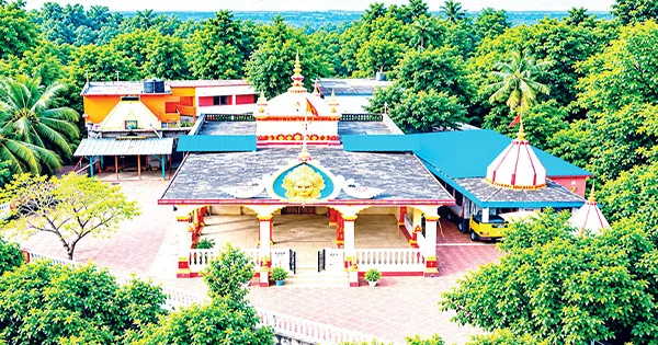 দৈনিক পূর্বকোণ - চট্টগ্রামের দৈনিক দুর্গাপূজার উৎপত্তিস্থল বোয়ালখালী পাহাড়ের মেধস মুনি আশ্রম