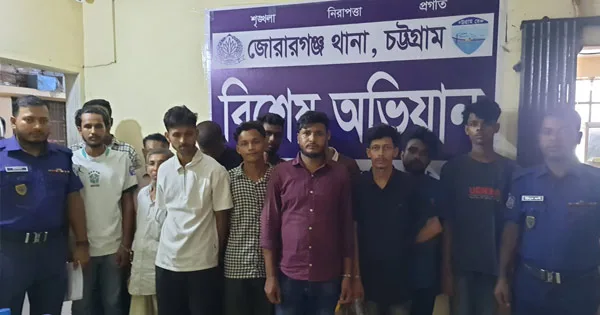 দৈনিক পূর্বকোণ - চট্টগ্রামের দৈনিক জোরারগঞ্জে পৃথক অভিযানে ১৪ আসামি গ্রেপ্তার