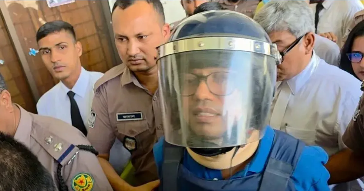 দৈনিক পূর্বকোণ - চট্টগ্রামের দৈনিক লিফট কি শুধু আমাদের জন্য বন্ধ: পলক